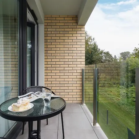 Apartman W Parku Lotnikow Tauron Arena By Renters