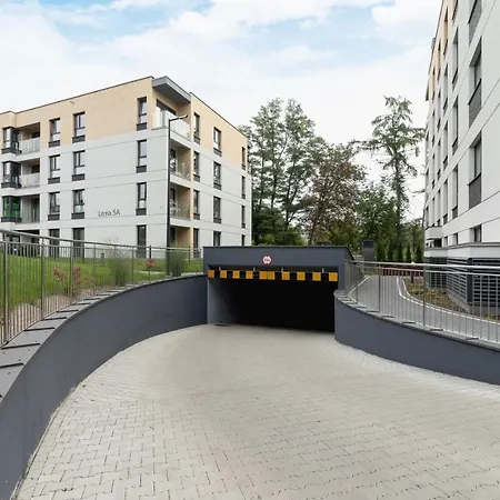 W Parku Lotników Tauron Arena By Renters * Cracóvia