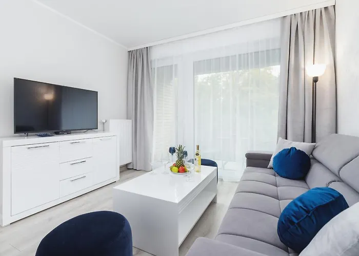 W Parku Lotnikow Tauron Arena By Renters