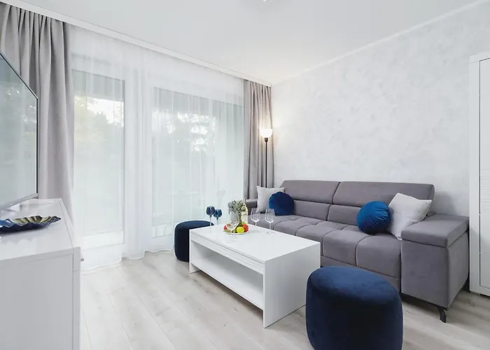 W Parku Lotnikow Tauron Arena By Renters Apartment