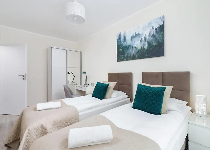 W Parku Lotnikow Tauron Arena By Renters * Krakau